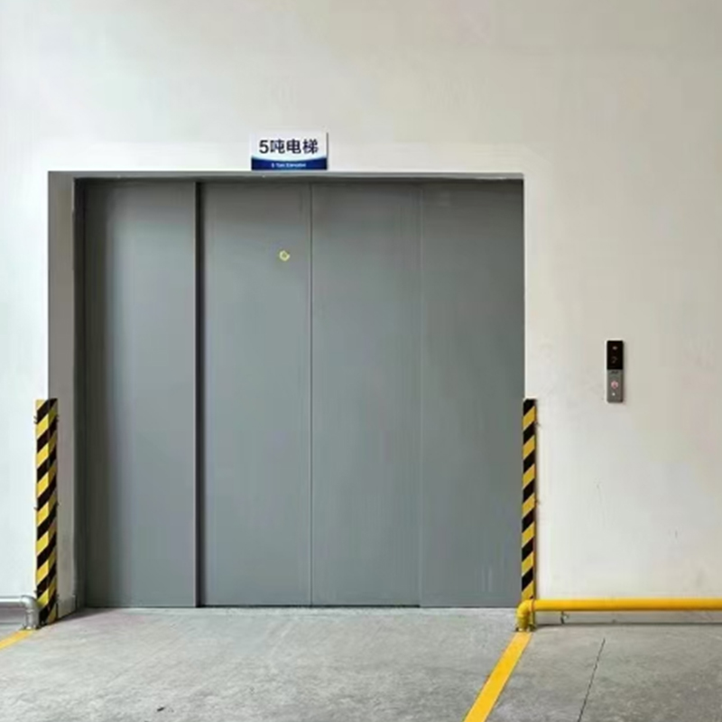 Vučni teretni lift